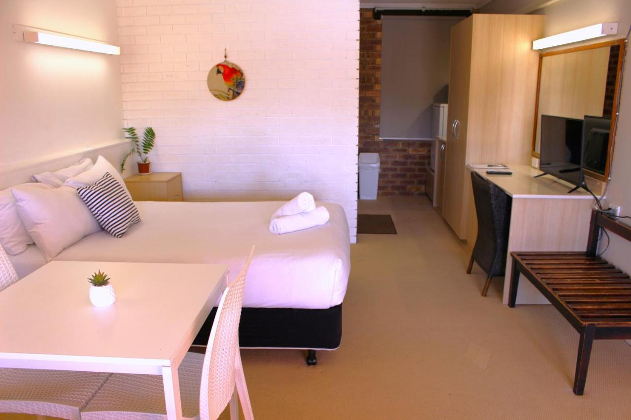 Camden Motor Inn Mermaid Beach Eksteriør billede