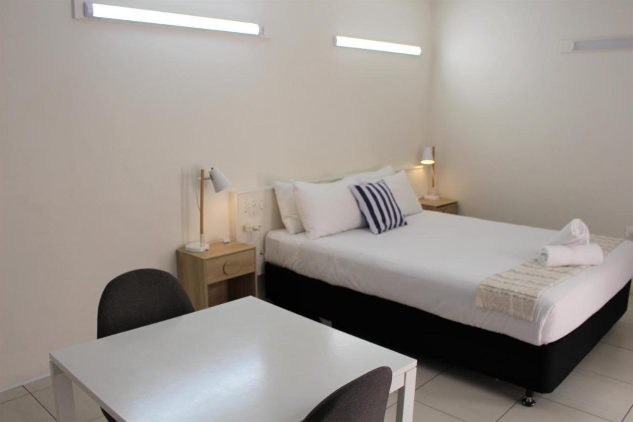 Camden Motor Inn Mermaid Beach Eksteriør billede